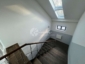 Traumhaft sanierte Dachgeschoss-Wohnung - toller Altbau-Charme - Außen-Stellplatz - Treppenhaus96