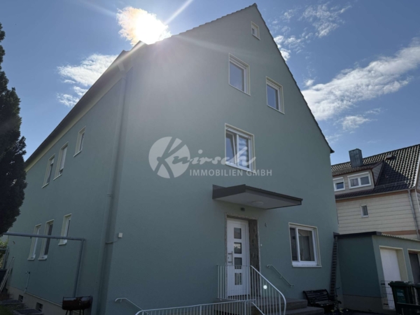 Kernsanierte DG-Wohnung in ruhiger Lage, 86179 Augsburg / Haunstetten, Etagenwohnung