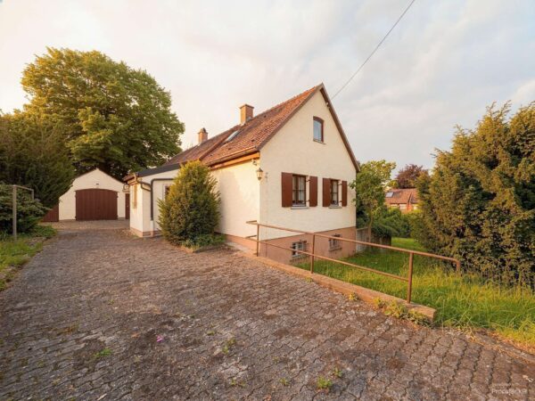 Ruhiges Baugrundstück mit Weitblick, sonnig, Teilbar ab 500m², 86356 Neusäß, Wohngrundstück