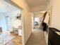 Helle 3-Zimmer-Wohnung in ruhiger Lage, Keller, Tiefgarage, Abstellkammer, nähe Kuhsee - Flur94