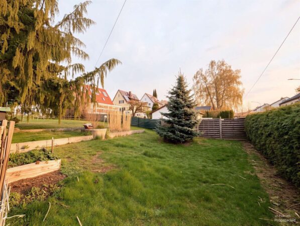 Baugrundstück mit Bauvoranfrage in Westheim, Südterrasse, Loggia & Garage, 86356 Neusäß, Wohngrundstück