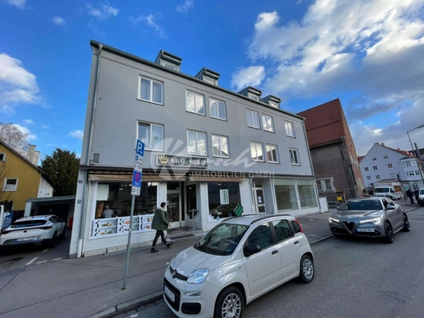 Gut geschnittene 3-Zimmer-Dachgeschosswohnung in Augsburg-Göggingen, 86199 Augsburg, Dachgeschosswohnung