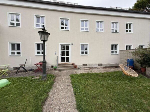 Gepflegte 2-ZKB – idyllische Lage in der Innenstadt – Balkon, 86161 Augsburg, Etagenwohnung
