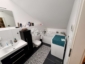 Zuhause mit Charakter – 2-Zimmer-Maisonette im Schlossensemble - Badezimmer77
