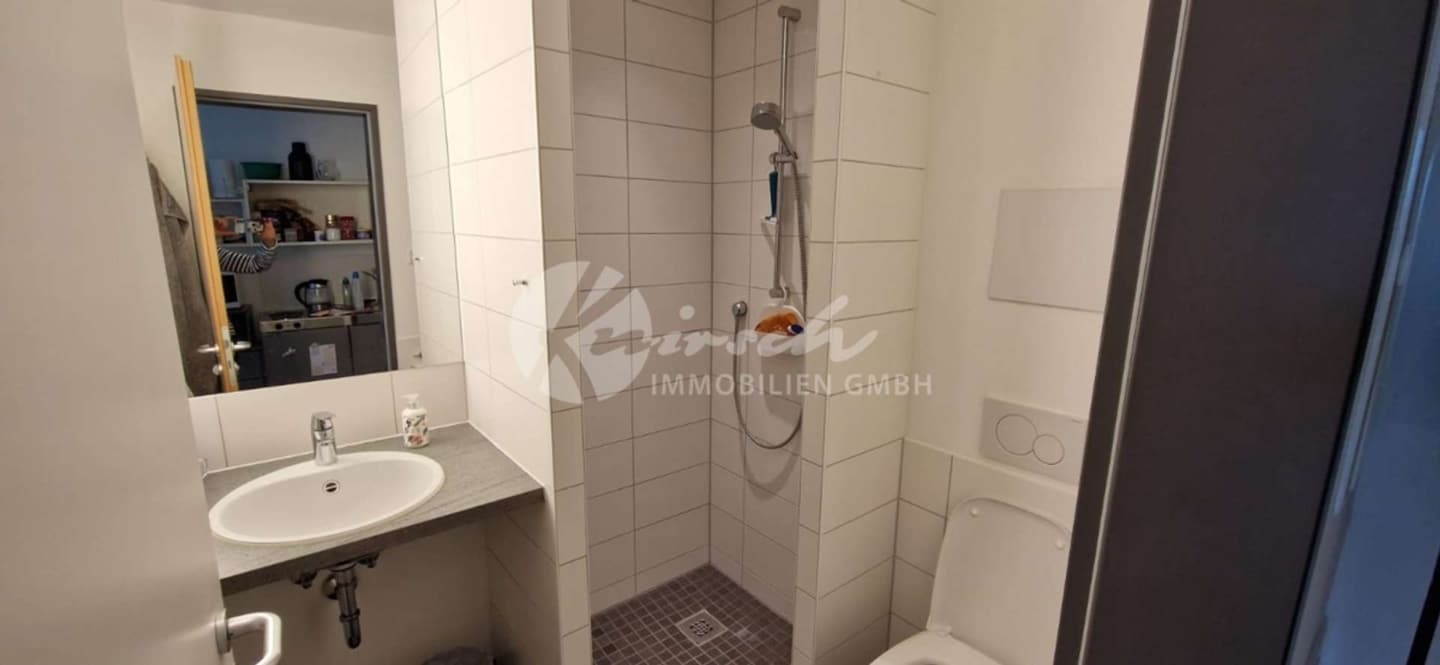 Studentenapartment, möbliert, Einbauküche, Univiertel, Pauschalmiete - Badezimmer83