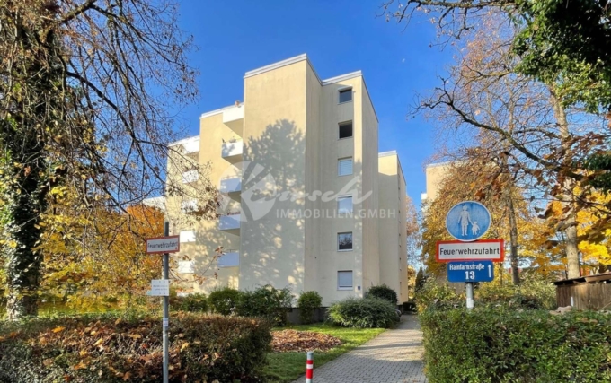 Schöne 2-Zimmer-Wohnung in München-Feldmoching – Süd-Ost-Balkon – Kapitalanlage, 80935 München, Etagenwohnung