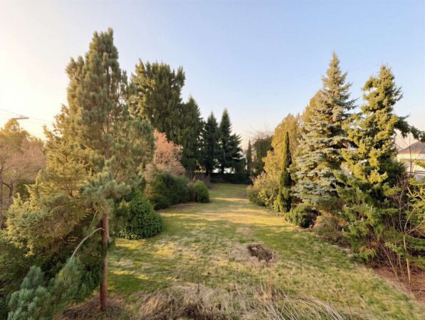 Sonniges Baugrundstück in ruhiger Wohnlage, quadratischer Zuschnitt für EFH und DHH, 86420 Diedorf, Wohngrundstück