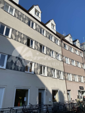 Mitten im Herzen von Augsburg – beste Lage – charmanter Altbau, 86150 Augsburg, Etagenwohnung