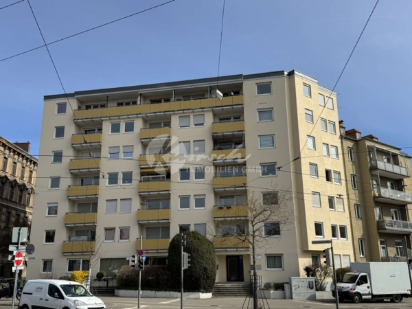 großes Zimmer, oberste Etage, in bestehender WG, mit Balkon, tolle Aussicht, 86150 Augsburg, Penthousewohnung
