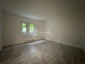 Komplett sanierte 2-Zimmer-Wohnung im Erdgeschoss mit Tageslicht-Badezimmer - Wohnzimmer88