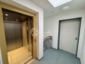 Moderne 2-Zimmer-Wohnung mit ruhiger Süd-Loggia, Aufzug und lichtdurchfluteter Einbauküche - Wohnungseingangstür115