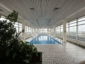 Großzügige 3-Zimmer-Wohnung mit zwei Balkonen, Schwimmbad, lichtdurchflutet und Top-Anbindung - Schwimmbad108
