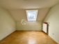 Einzigartiges, ruhiges Traumhaus zentral in Königsbrunn mit Indoor-Pool und Outdoorbecken - Raum OG 1102