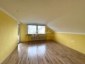 Einzigartiges, ruhiges Traumhaus zentral in Königsbrunn mit Indoor-Pool und Outdoorbecken - Raum OG 4102