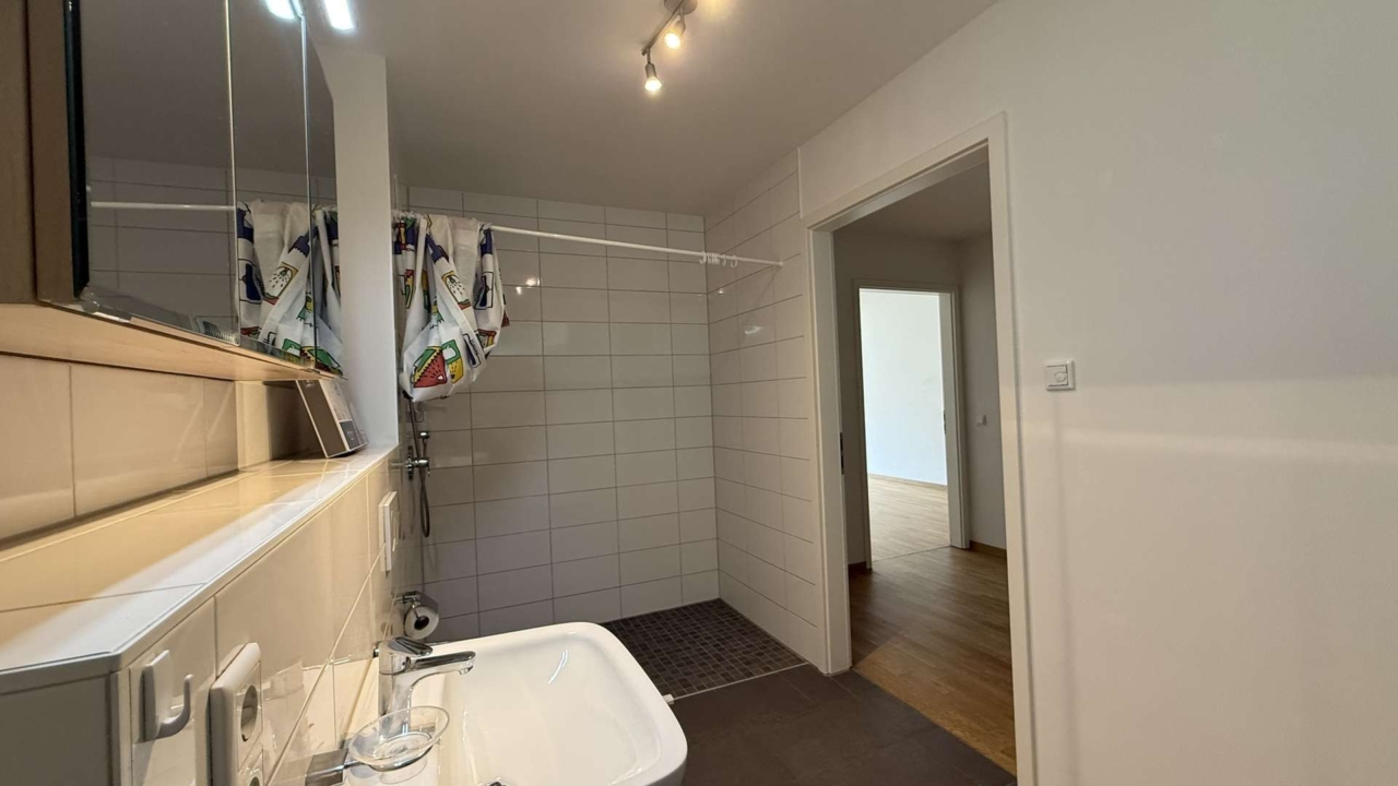 Moderne 2ZKB-Wohnung mit Wintergarten, hell, Keller, Dusche - Foto 2